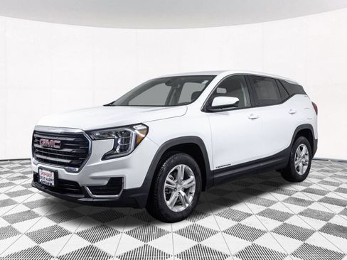 Used 2024 GMC Terrain SLE AWD/4WD image 10