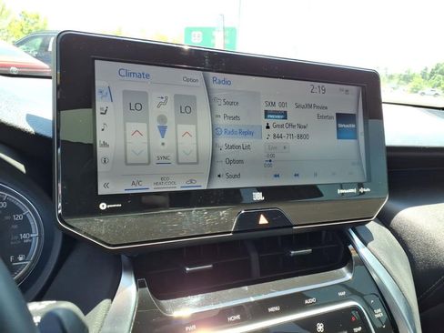 Certified 2022 Toyota Venza Limited w/ Advanced Technology Package AWD/4WD image 11
