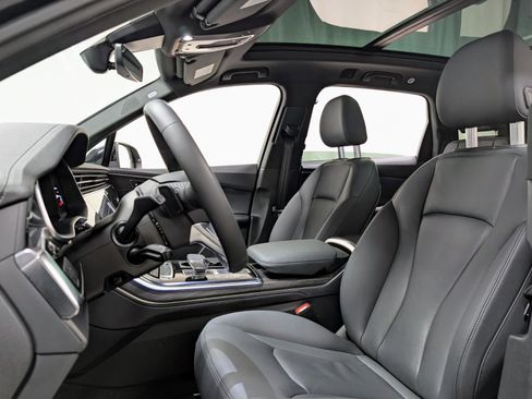 Used 2023 Audi Q7 2.0T Premium Plus w/ Premium Plus Package image 17