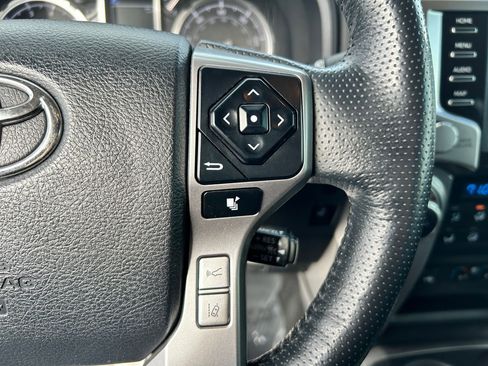 Used 2023 Toyota 4Runner Limited image 13