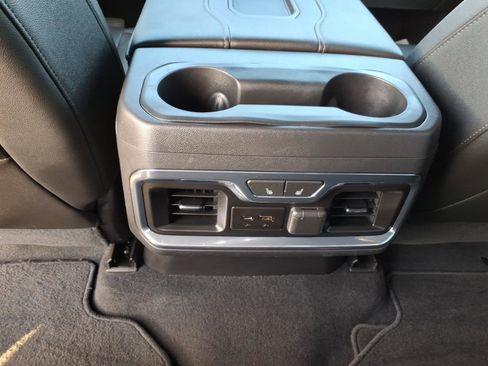 Used 2019 GMC Sierra 1500 SLT w/ SLT Premium Package AWD/4WD image 11