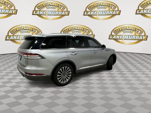 Used 2020 Lincoln Aviator Reserve w/ Equipment Group 201A image 3