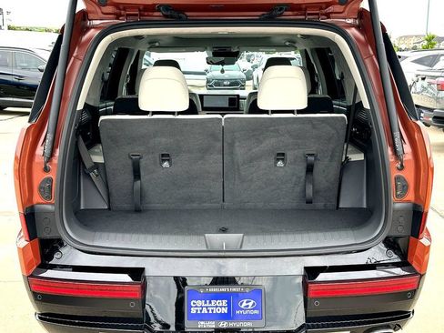 Used 2024 Hyundai Santa Fe Calligraphy FWD image 35
