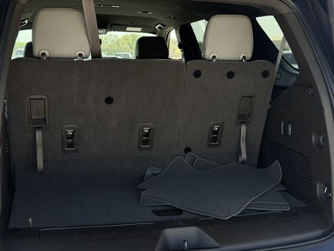 Used 2021 Chevrolet Tahoe LT image 31