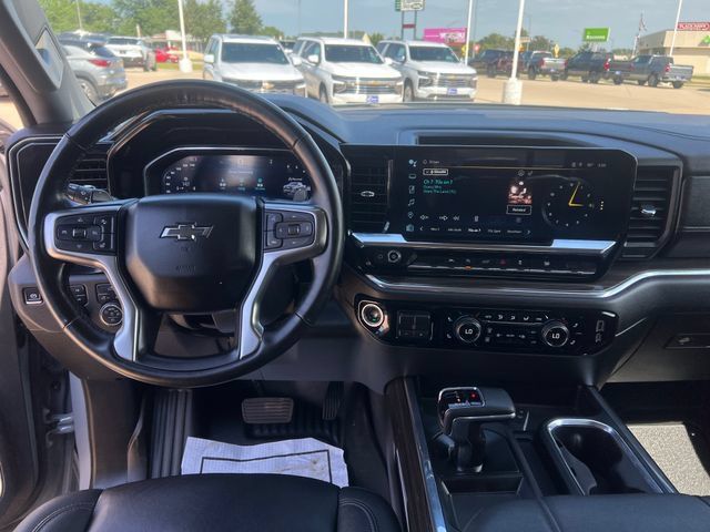 Certified 2024 Chevrolet Silverado 1500 RST w/ Convenience Package II AWD/4WD image 19