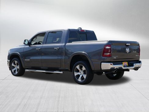 Used 2022 RAM 1500 Laramie AWD/4WD image 5