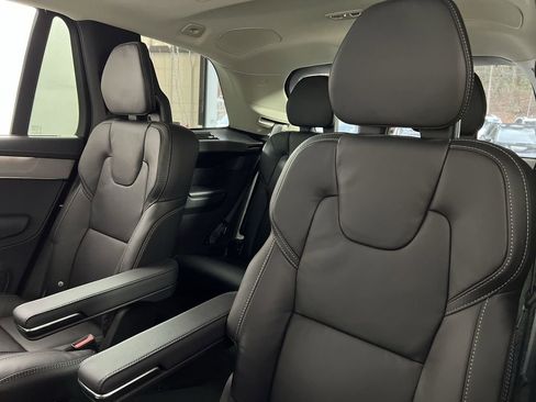 New 2026 Volvo XC90 B5 Ultra image 22