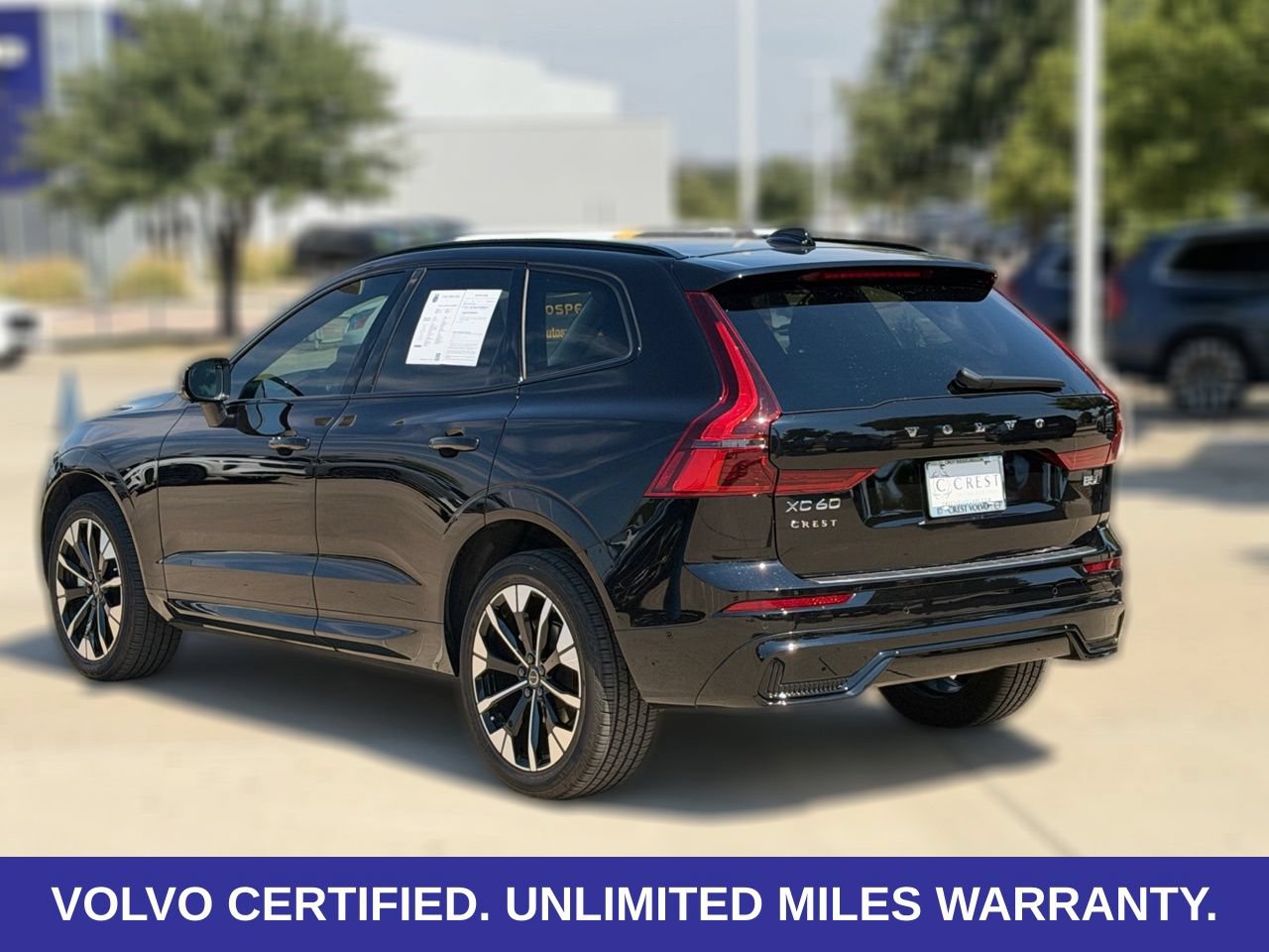 Certified 2026 Volvo XC60 B5 Plus AWD/4WD image 5