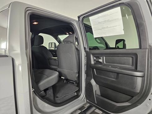 New 2026 RAM 2500 Tradesman AWD/4WD image 34