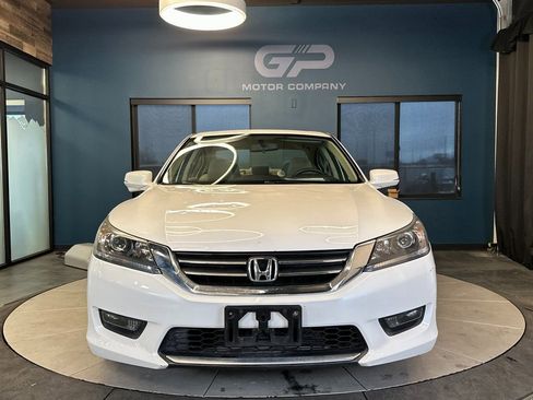 Used 2015 Honda Accord EX image 8