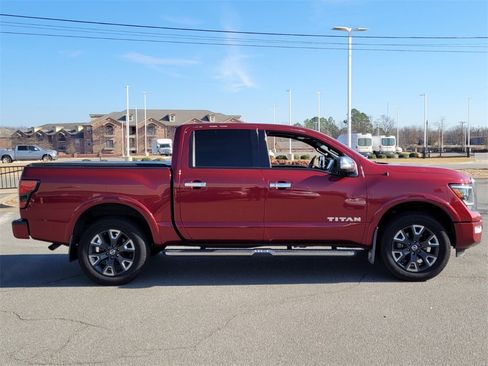 Used 2021 Nissan Titan Platinum Reserve w/ Moonroof Package image 2