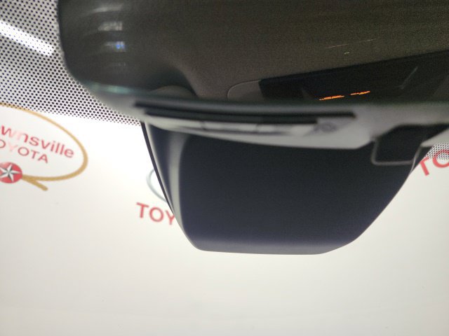 Used 2024 Toyota Corolla Cross LE FWD image 40