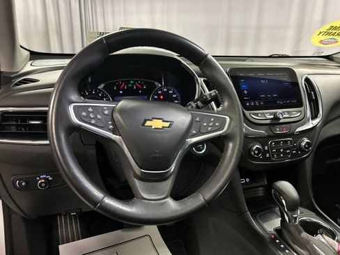 Used 2022 Chevrolet Equinox LT FWD image 15