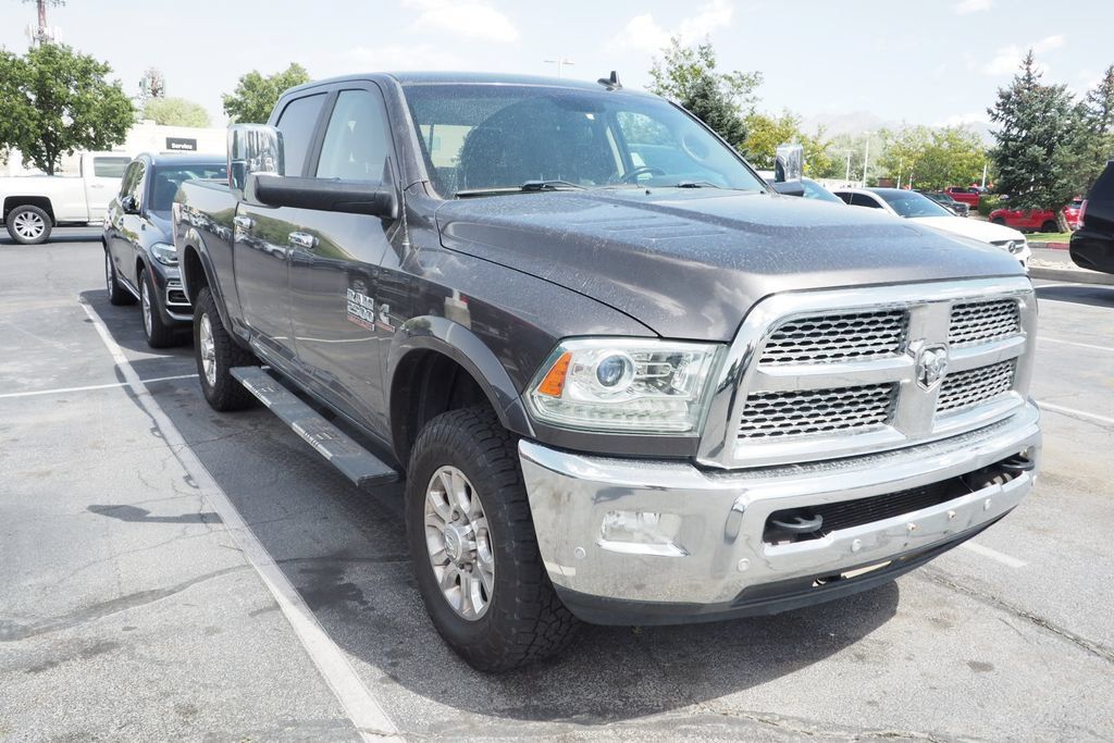 Used 2017 RAM 2500 Laramie AWD/4WD image 2
