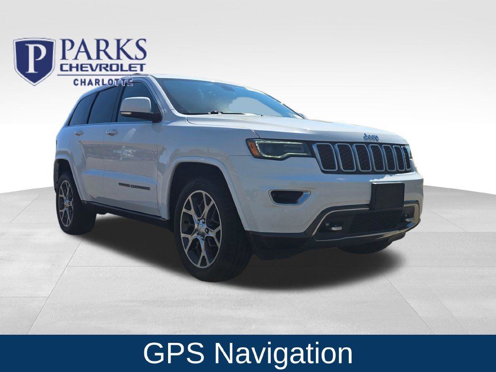 Used 2018 Jeep Grand Cherokee Limited AWD/4WD image 1