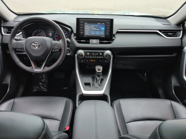 Used 2021 Toyota RAV4 XLE Premium AWD/4WD image 16