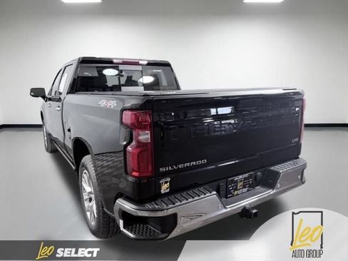 Used 2022 Chevrolet Silverado 1500 LTZ w/ LTZ Premium Package AWD/4WD image 6