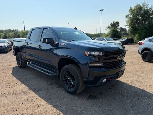 Used 2019 Chevrolet Silverado 1500 LT Trail Boss AWD/4WD image 8