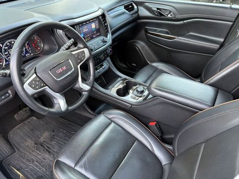 Used 2022 GMC Acadia AT4 w/ Technology Package image 13