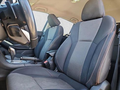 Used 2018 Subaru Crosstrek 2.0i Premium w/ Eyesight System image 15