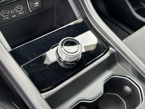 New 2025 Jeep Grand Cherokee Laredo X w/ Trailer Tow Package image 27