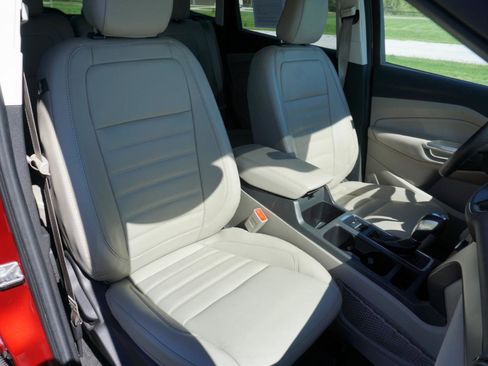 Used 2018 Ford Escape SEL AWD/4WD image 23