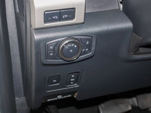 Used 2022 Ford F450 Lariat w/ Lariat Ultimate Package image 18