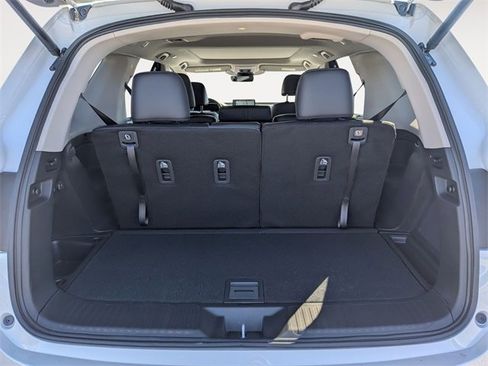 New 2025 Honda Pilot Touring image 28