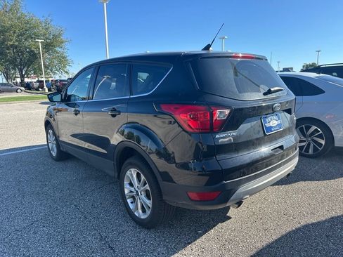 Used 2019 Ford Escape SE AWD/4WD image 3