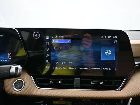 New 2026 Chevrolet Equinox ACTIV w/ Convenience Package III FWD image 15