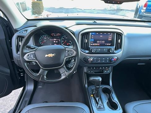 Used 2019 Chevrolet Colorado Z71 image 7