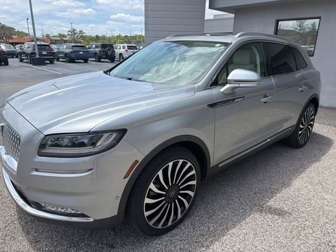Used 2023 Lincoln Nautilus Black Label AWD/4WD image 5