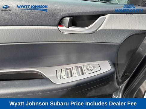 Used 2025 Hyundai Palisade SEL FWD image 16