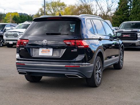Used 2018 Volkswagen Tiguan SEL image 9