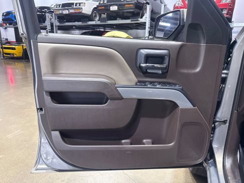 Used 2017 Chevrolet Silverado 1500 LT w/ All Star Edition AWD/4WD image 96