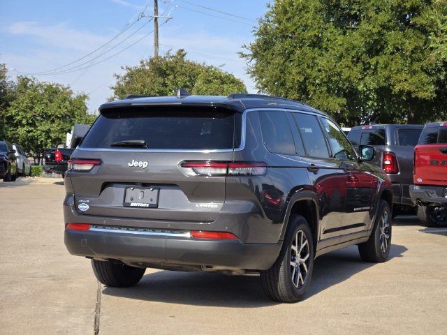 Certified 2024 Jeep Grand Cherokee L Limited w/ Trailer Tow Package AWD/4WD image 7
