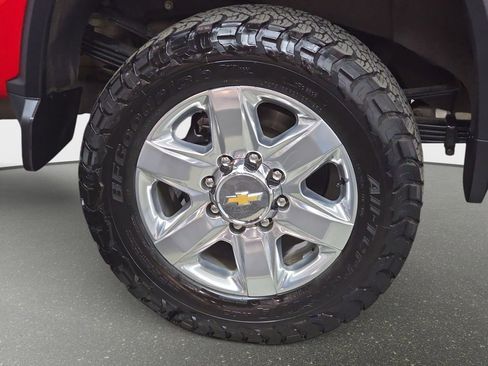 Used 2021 Chevrolet Silverado 3500 LTZ w/ LTZ Premium Package AWD/4WD image 35