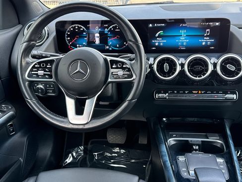 Used 2023 Mercedes-Benz GLA 250 4MATIC image 14