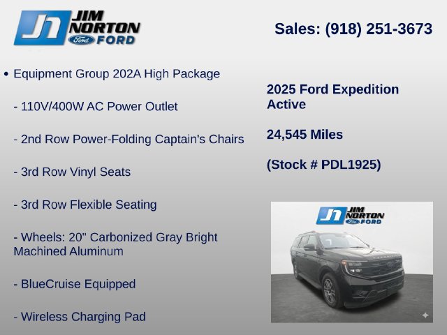 Used 2025 Ford Expedition Active AWD/4WD image 8