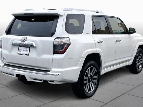 Used 2023 Toyota 4Runner Limited image 12