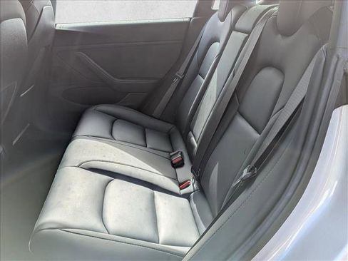 Used 2018 Tesla Model 3 Long Range AWD/4WD image 11