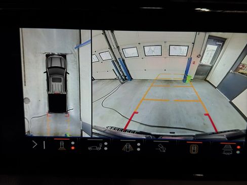 Used 2024 GMC Sierra 1500 AT4 w/ AT4 Premium Package image 33