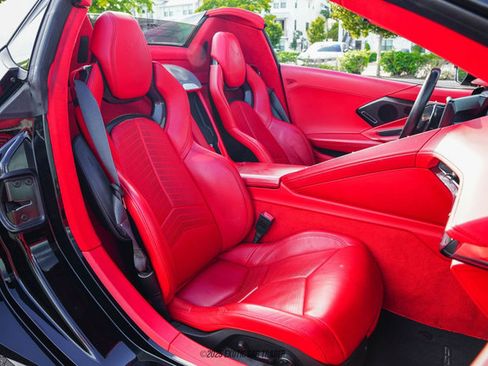 Used 2023 Chevrolet Corvette Stingray Premium Conv w/ Z51 Performance Package image 34
