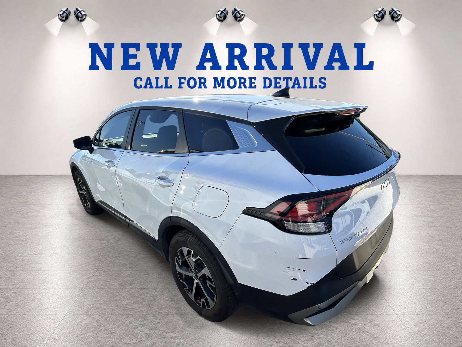 Used 2023 Kia Sportage EX FWD image 7