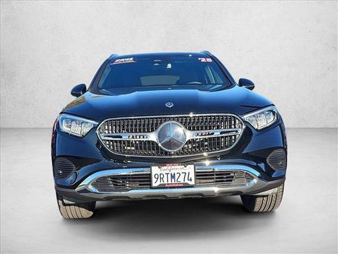 Certified 2025 Mercedes-Benz GLC 300 image 2