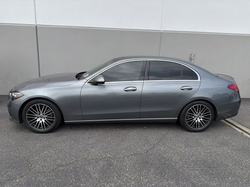 Used 2022 Mercedes-Benz C 300 Sedan image 3