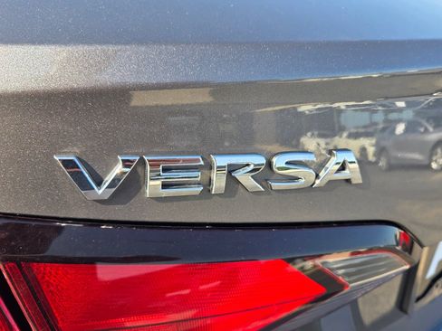 Used 2024 Nissan Versa SV FWD image 11
