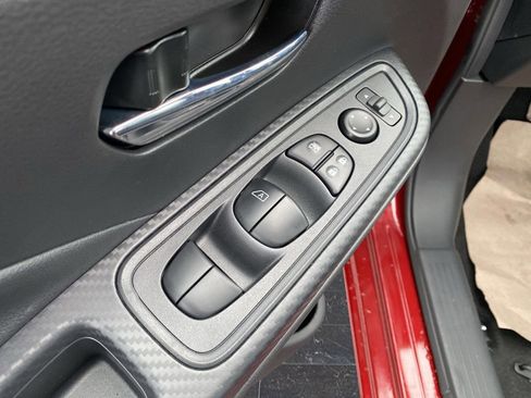 New 2025 Nissan Versa SV w/ Trunk Package image 26