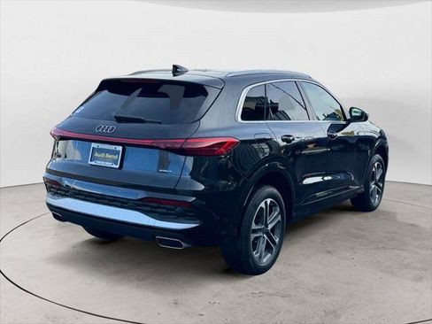 New 2025 Audi Q5 Premium AWD/4WD image 7