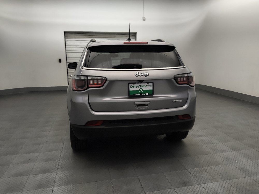 Used 2021 Jeep Compass Latitude w/ Convenience Group FWD image 6